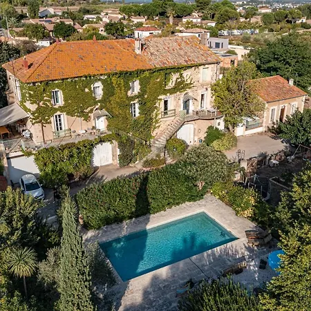 Les Du Lavoir Bed & Breakfast