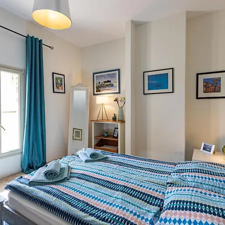 Les Du Lavoir Bed & Breakfast