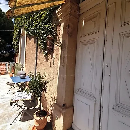 Les Du Lavoir לינה וארוחת בוקר Tourbes