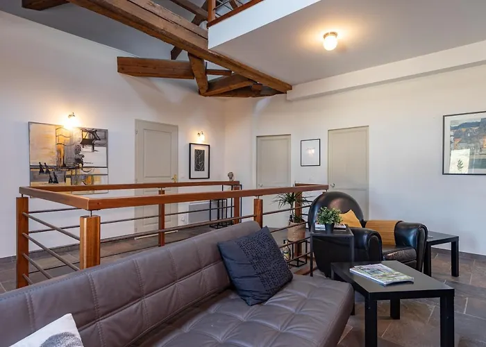 Les Du Lavoir Bed & Breakfast